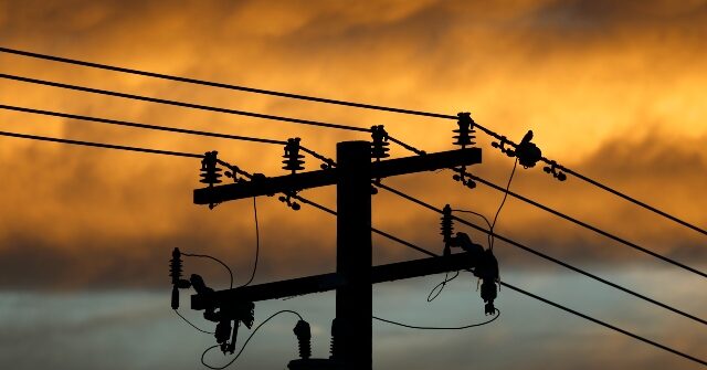 Administração Trump criando plano para empresas de tecnologia pagarem custos Administração Trump criando plano para empresas de tecnologia pagarem custos integrais de energia e uso de água em data centers de IA