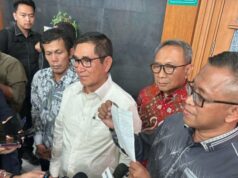 Advogado revela fatos chocantes: 99% das 2.596 cartas de acusação de Kerry Riza Copas da acusação Advogado revela fatos chocantes: 99% das 2.596 cartas de acusação de Kerry Riza Copas da acusação