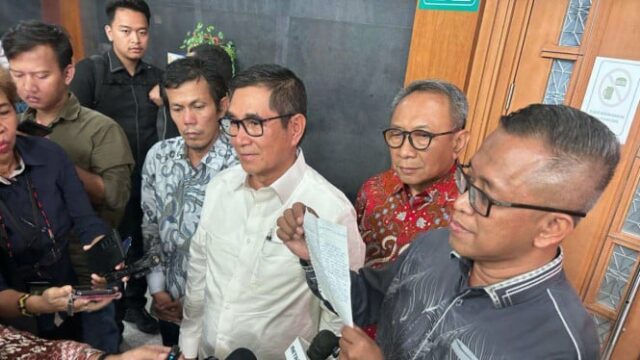 Advogado revela fatos chocantes: 99% das 2.596 cartas de acusação de Kerry Riza Copas da acusação
