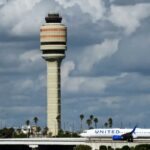 Aeroporto Internacional de Orlando emite parada terrestre devido a possível incêndio no controle de tráfego aéreo