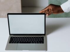 Aja rápido – um MacBook Pro de 1 TB por menos de US$ 450 não durará muito Aja rápido – um MacBook Pro de 1 TB por menos de US$ 450 não durará muito