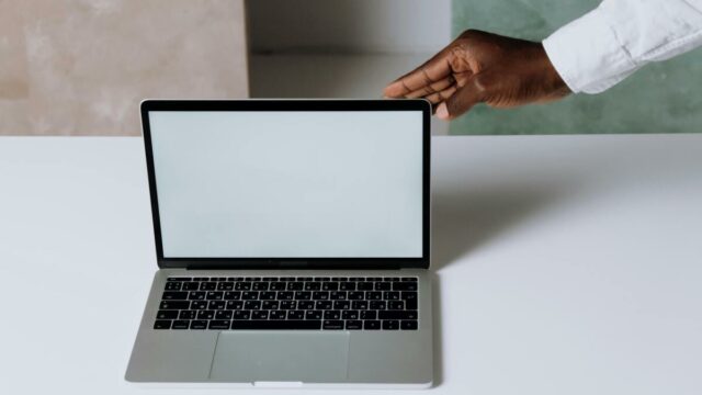 Aja rápido – um MacBook Pro de 1 TB por menos de US$ 450 não durará muito
