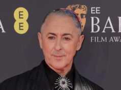 Alan Cumming aborda as explosões de Tourette do participante no BAFTA Awards 2026 As maiores controvérsias e escândalos do Oscar da história
