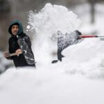 Alerta de tempestade de inverno enquanto 8 pés de neve atingem: 'Impossível'