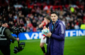 Altay Bayindir, reserva do Man Utd, atrai interesse de transferência antes do prazo turco Gráfico representando a dívida de transferência do Manchester United