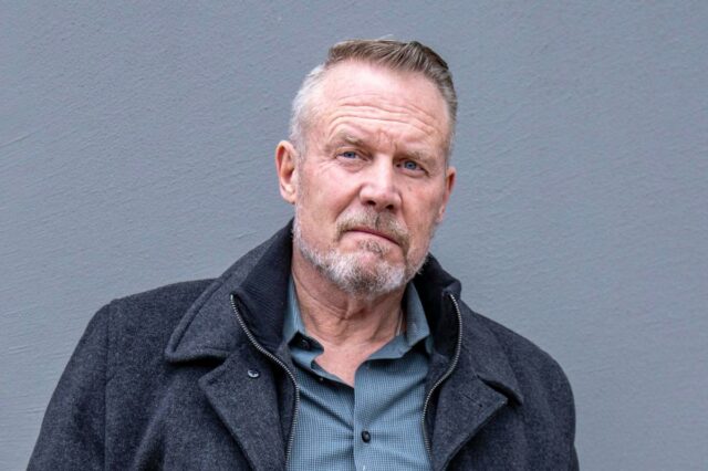 Americano ferido em Benghazi – e ainda carregando 16 estilhaços – comemora prisão do agressor
