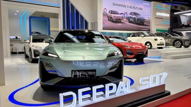 Animado IIMS 2026, Changan vende tecnologia e reivindicações sob medida para consumidores indonésios
