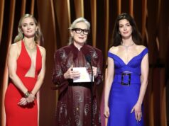 Anne Hathaway compartilha código de vestimenta para os fãs assistirem ‘The Devil Wears Prada 2’ Meryl Streep abre caminho de volta à vida de Anne Hathaway no trailer de O Diabo Veste Prada 2