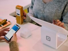 Apple Pay definido para a maior expansão de todos os tempos, provavelmente impulsionando as vendas do iPhone Apple Pay definido para a maior expansão de todos os tempos | A foto mostra uma transação do Apple Pay em um terminal iPad