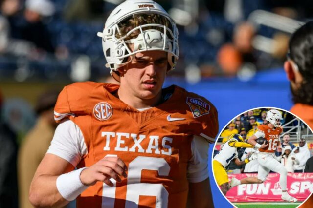 O quarterback do Texas Longhorns, Arch Manning (16), durante o aquecimento pré-jogo antes do Cheez-Its Bowl em Orlando, Flórida.