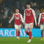 Arsenal empata com Wolves para dar ao Manchester City um grande impulso na corrida pelo título da Premier League