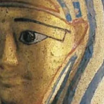 Artefatos egípcios 'inestimáveis' roubados em assalto a museu em Queensland