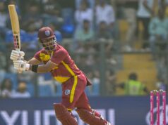 As Índias Ocidentais vencem o Nepal por nove postigos e se tornam o primeiro time a se classificar para o Super Eights As Índias Ocidentais vencem o Nepal por nove postigos e se tornam o primeiro time a se classificar para o Super Eights