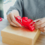 As melhores ideias de presentes de última hora para o Dia dos Namorados abaixo de US $ 30