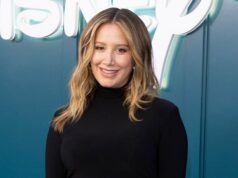 Ashley Tisdale estrelará comédia sobre coparentalidade após drama de grupo de mães ‘tóxicas’ Ashley-Tisdale-GettyImages-2215116851