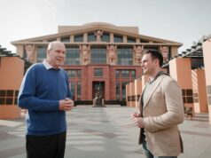 Assista à entrevista completa de Michael Eisner sobre a carreira de Graham Bensinger | Exclusivo Jogar