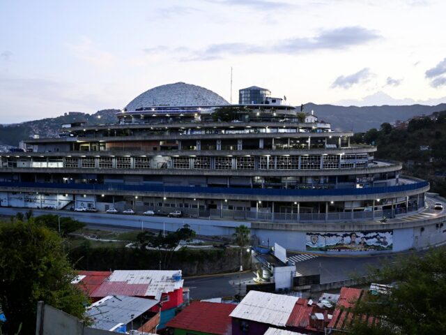 Ativista de direitos humanos da Venezuela é libertada da prisão em meio à libertação de prisioneiros
