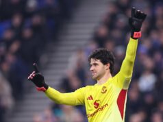 ‘Ato de verdadeira classe’: Steve Bruce completamente pasmo com o desempenho ‘imaculado’ da estrela do Man Utd na vitória do Everton 'Ato de verdadeira classe': Steve Bruce completamente pasmo com o desempenho 'imaculado' da estrela do Man Utd na vitória do Everton