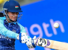 Austrália supera a Índia no primeiro ODI feminino e lidera por 1 a 0 Austrália supera a Índia no primeiro ODI feminino e lidera por 1 a 0