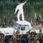 Bad Bunny leva Porto Rico ao show do intervalo do Super Bowl