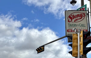 Bar de Milwaukee acusado de práticas ilegais de gorjeta em novo processo federal Yahoo news home