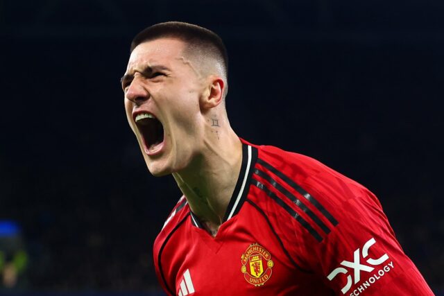 Benjamin Sesko e Senne Lammens foram desprezados nas escolhas do time da semana da BBC após a vitória do Man Utd sobre o Everton
