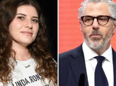 Bethany Cosentino, da Best Coast, pede que Casey Wasserman deixe a agência por causa de e-mails em arquivos de Epstein: ‘Fingir que isso não é grande coisa não é uma opção’ Bethany Cosentino, da Best Coast, pede que Casey Wasserman deixe a agência por causa de e-mails em arquivos de Epstein: 'Fingir que isso não é grande coisa não é uma opção'