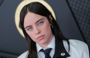 Billie Eilish e mais usam broches ‘ICE Out’ no Grammy; Kehlani diz ‘F-ICE!’ Durante a premiação e diz aos artistas para ‘falarem contra todas as injustiças do mundo’ Billie Eilish e mais usam broches ‘ICE Out’ no Grammy; Kehlani diz 'F-ICE!' Durante a premiação e diz aos artistas para 'falarem contra todas as injustiças do mundo'