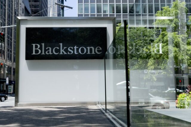 Blackstone apoia Neysa em financiamento de até US$ 1,2 bilhão enquanto a Índia pressiona para construir infraestrutura doméstica de IA
