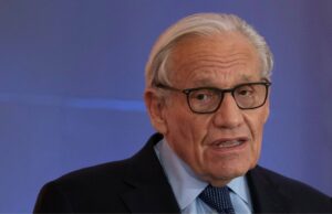 Bob Woodward revelará ‘Forever Sources’ no livro de memórias ‘Secrets’ Bob Woodward lamenta demissões do Washington Post e diz que os leitores “merecem mais”