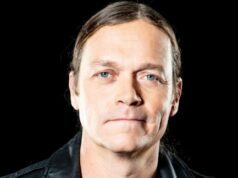 Brad Arnold, vocalista do 3 Doors Down, morre aos 47 anos Brad Arnold, vocalista do 3 Doors Down, morre aos 47 anos