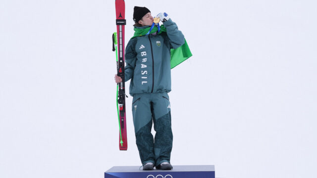 Brasil conquista primeira medalha de ouro para a América do Brasil conquista primeira medalha de ouro para a América do Sul nos Jogos Olímpicos de Inverno