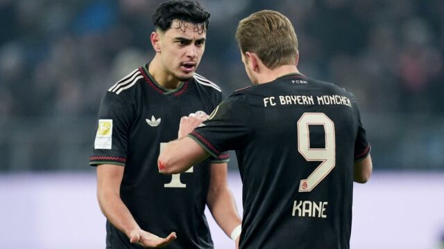 Bundesliga: Harry Kane marca novamente, mas Hamburgo segura o Bayern Bundesliga: Harry Kane marca novamente, mas Hamburgo segura o Bayern no empate em 2 a 2