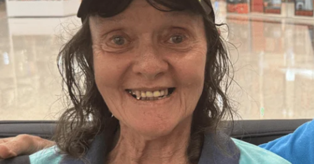 Dawn Wells, 70, foi vista pela última vez perto de um ponto de ônibus na Kingston Road, em Logan, antes das 20h do dia 9 de dezembro.