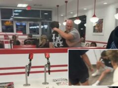 CEO do Colorado que agarrou o pescoço do adolescente e o jogou no chão por jogar água em sua esposa evita a prisão CEO do Colorado que agarrou o pescoço do adolescente e o jogou no chão por jogar água em sua esposa evita a prisão