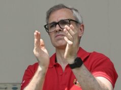 CM Omar Abdullah anuncia recompensa em dinheiro de ₹ 2 milhões pela primeira vitória do Troféu Ranji da J&K CM Omar Abdullah anuncia recompensa em dinheiro de ₹ 2 milhões pela primeira vitória do Troféu Ranji da J&K