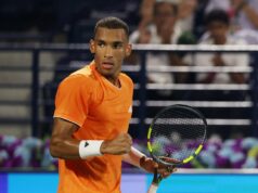 Campeonato de Dubai 2026: Auger-Aliassime vence após soluços no match point; Wawrinka através Campeonato de Dubai 2026: Auger-Aliassime vence após soluços no match point; Wawrinka através