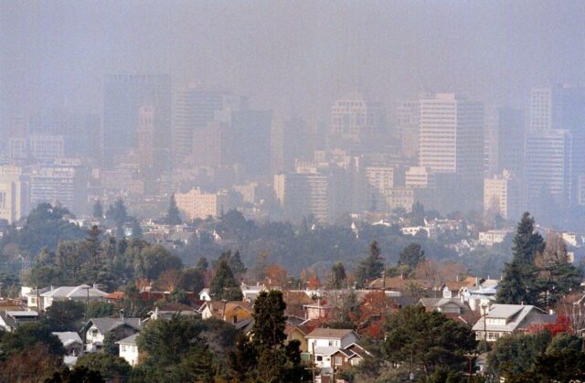 Cartas: Relatório ilegal do DOE sustenta a revogação da regra climática de Trump
