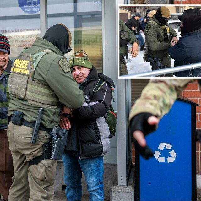 Um agente da Patrulha de Fronteira dos EUA prende um homem em frente a um centro comunitário.