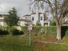 Casa de três quartos é vendida em Pleasanton por US$ 1,3 milhão Avenida Diavila, 4380 - Google Street View