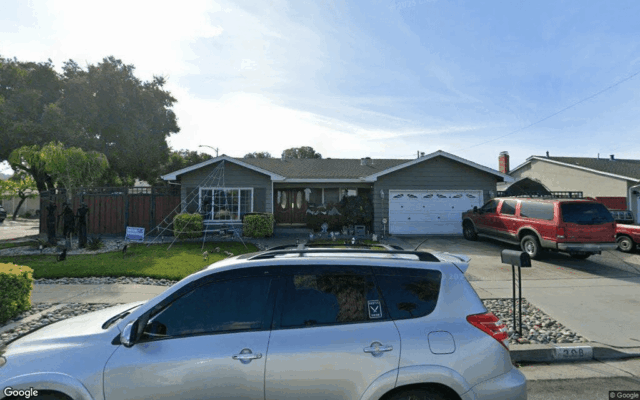 Avenida Calero, 398 - Google Street View