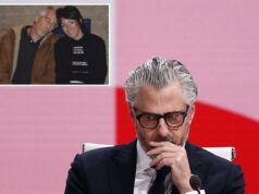 Casey Wasserman coloca agência de talentos à venda após e-mails picantes com Ghislaine Maxwell aparecerem: relatório Casey Wasserman coloca agência de talentos à venda após e-mails picantes com Ghislaine Maxwell aparecerem: relatório