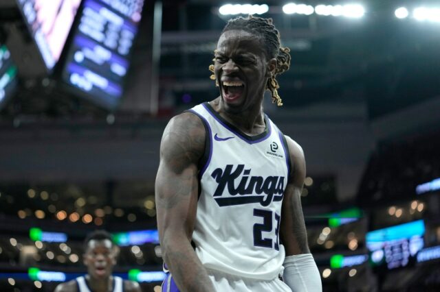Cavaliers completam negociação de três equipes com Kings, Bulls: Relatório Cavaliers completam negociação de três equipes com Kings, Bulls: Relatório