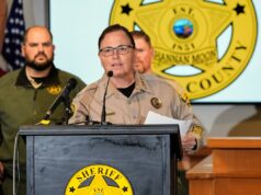 Chamada assustadora para o 911 quando esquiadores ‘supermães’ foram atingidos pela avalanche mais mortal da Califórnia Uma van de busca e resgate do xerife do condado de Nevada estacionada perto de uma laranja