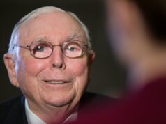 Charlie Munger entregou a fortuna de sua família ao chinês Warren Buffett, que a transformou em US $ 400 milhões – ‘Fizemos retornos profanos e bons’ Charlie Munger entregou a fortuna de sua família ao chinês Warren Buffett, que a transformou em US $ 400 milhões - 'Fizemos retornos profanos e bons'