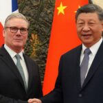 A China está expandindo as viagens sem visto para britânicos e canadenses. Cidadãos de ambos os países poderão viajar para a China continental por até 30 dias sem visto a partir de amanhã.