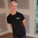 Caitlyn Goodman é aprendiz de carpintaria do terceiro ano em Victoria.