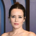 Daisy Ridley detalha a descoberta do diagnóstico da doença de Graves após o papel no filme Saúde da Mulher Capa de setembro de outubro de 2024