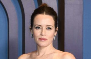 Claire Foy revela batalha secreta de 5 anos contra parasitas ‘nojentos’ Daisy Ridley detalha a descoberta do diagnóstico da doença de Graves após o papel no filme Saúde da Mulher Capa de setembro de outubro de 2024