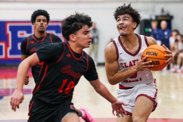 Clayton Valley assume o comando e vence Acalanes para ganhar o título DAL
